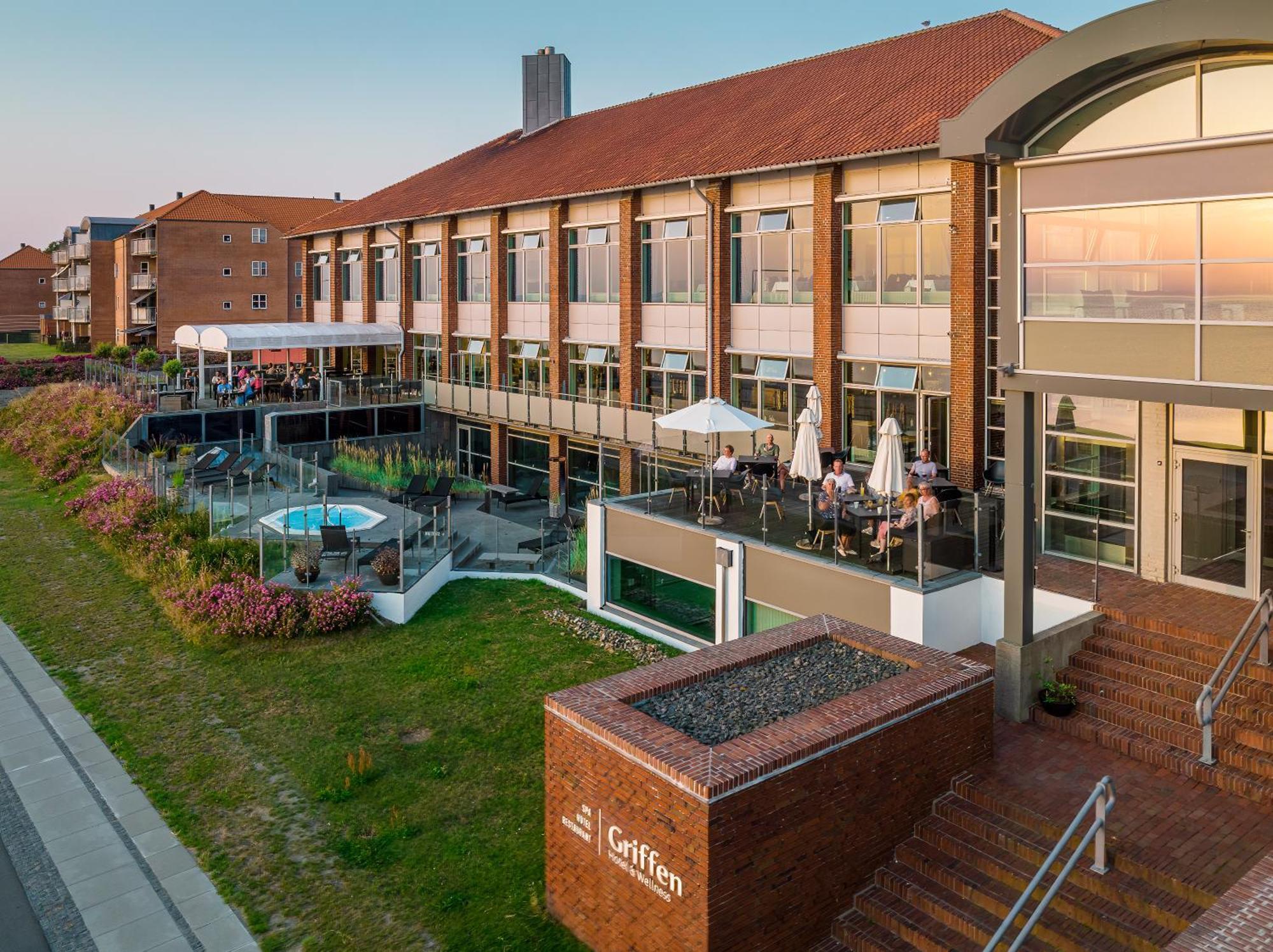 Griffen Spa Hotel Rønne المظهر الخارجي الصورة
